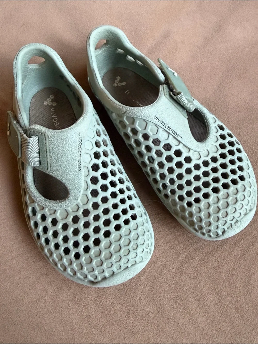 Vivo barefoot Kids Honeycomb Strap Water Shoes - Mint Green size 27